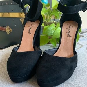 New With Protective Film Free People Black Heels